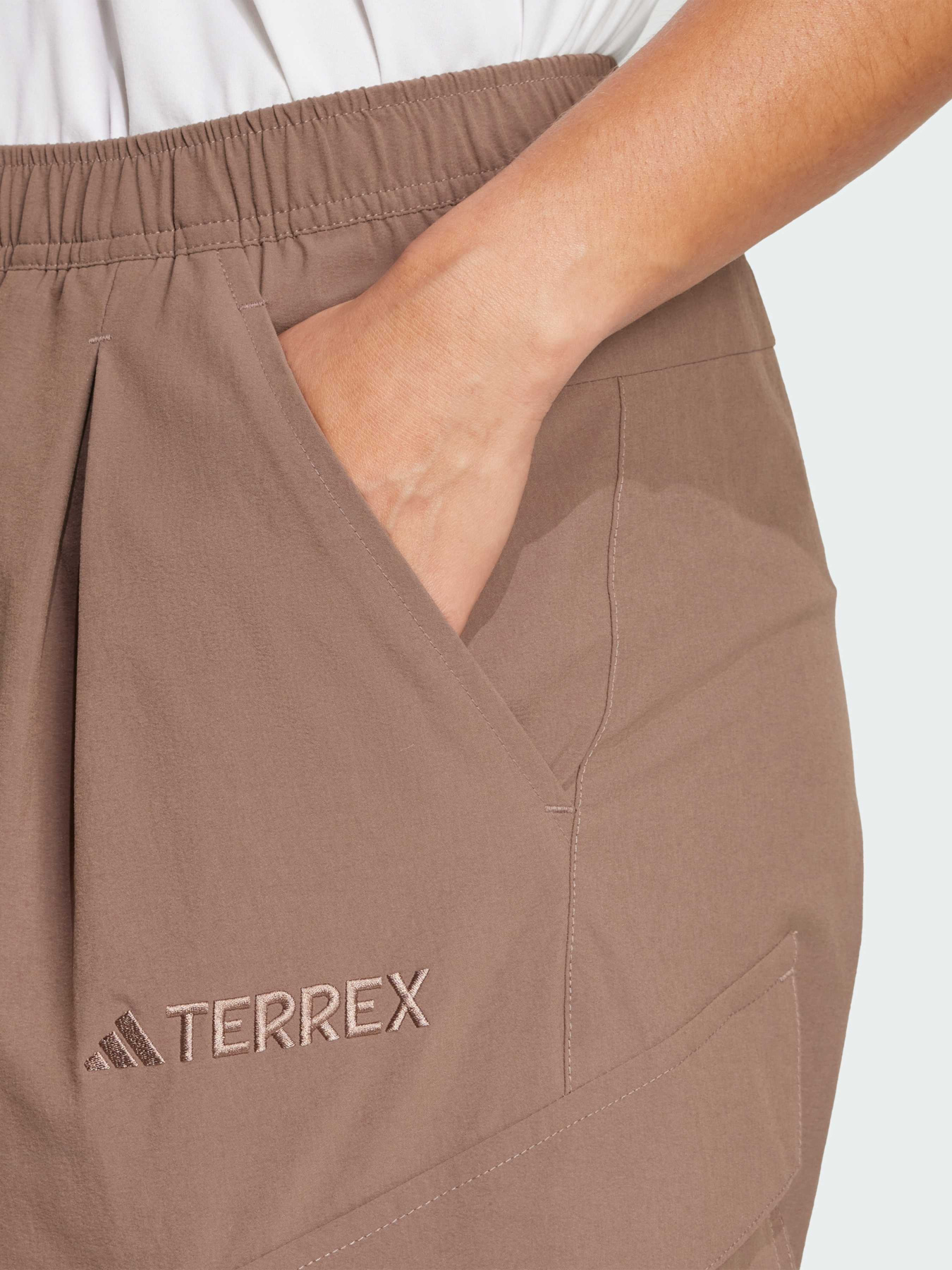 Спортивні штани Adidas модель JM9857 Фото