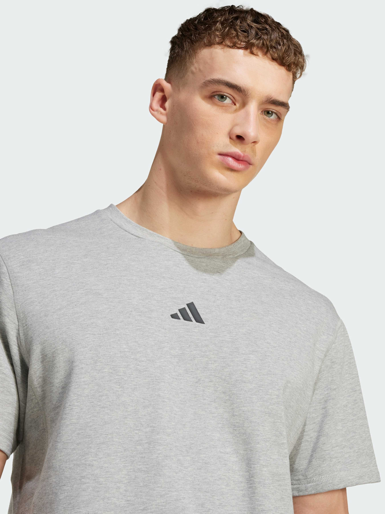 Спортивная футболка Adidas модель KB6967 Фото