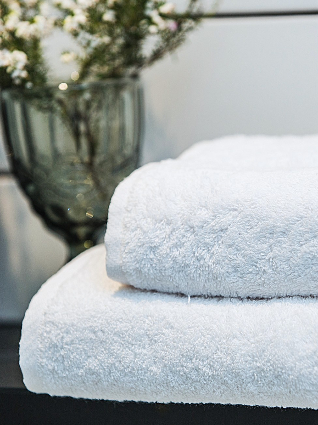 Рушник махровий  високої щільності 500 гр./м2  білий White Ecotton модель 23120 Фото