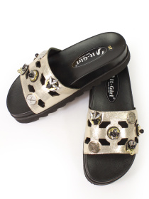 Шльопанці It-girl модель 1722-gold Фото