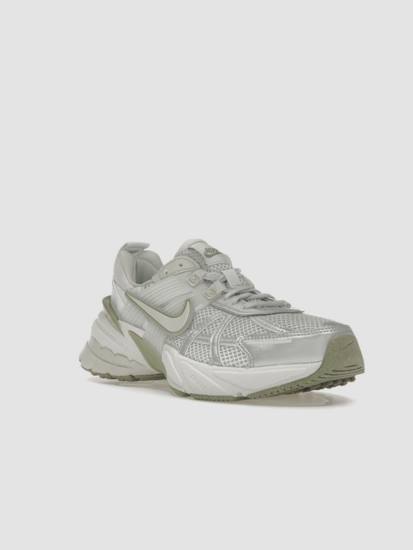 Кросівки для бігу NIKE V2k Run модель FD0736-006 Фото