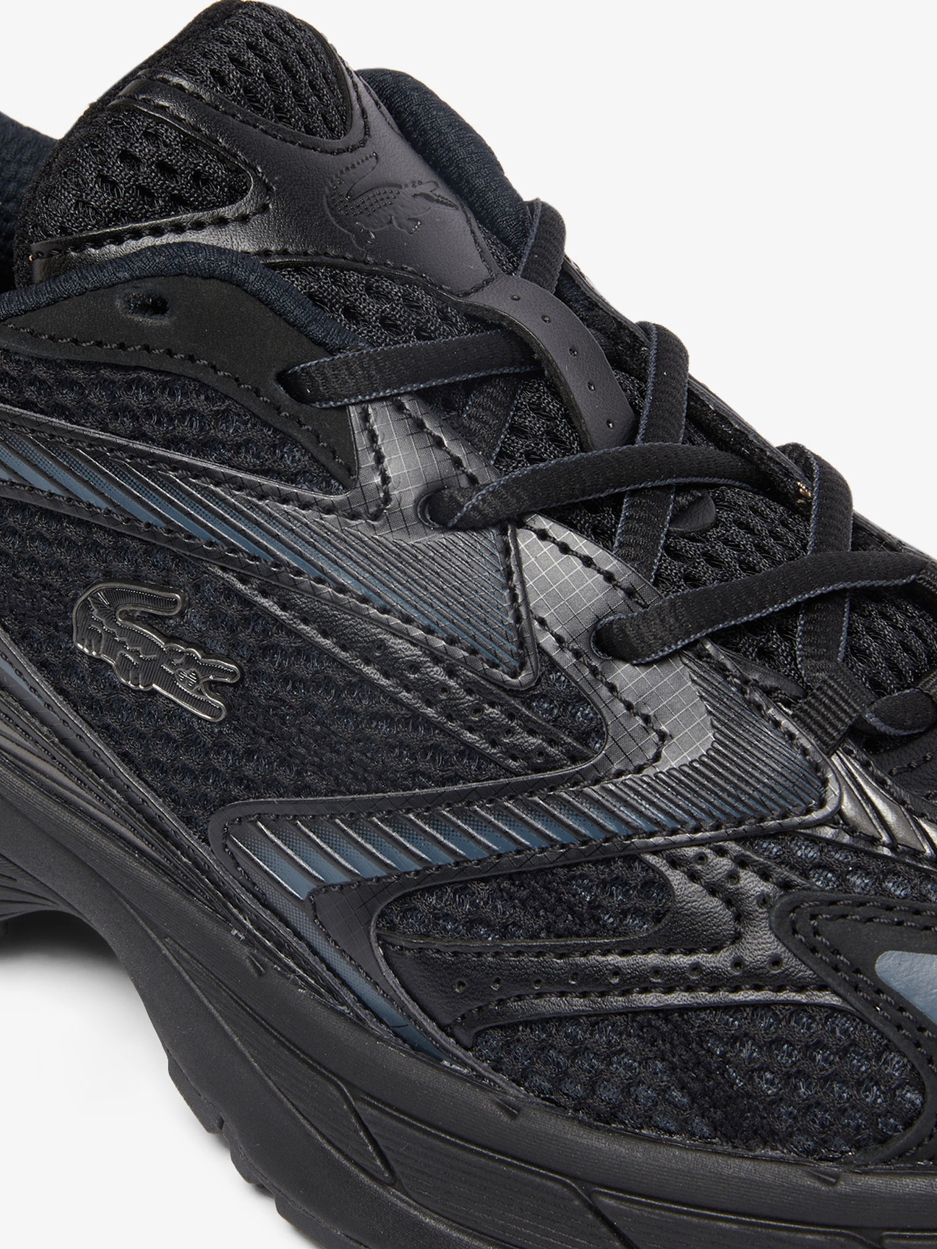 Кроссовки повседневные Lacoste модель 749SFA000702H Кроссовки повседневные Lacoste модель 749SFA000702H Фото