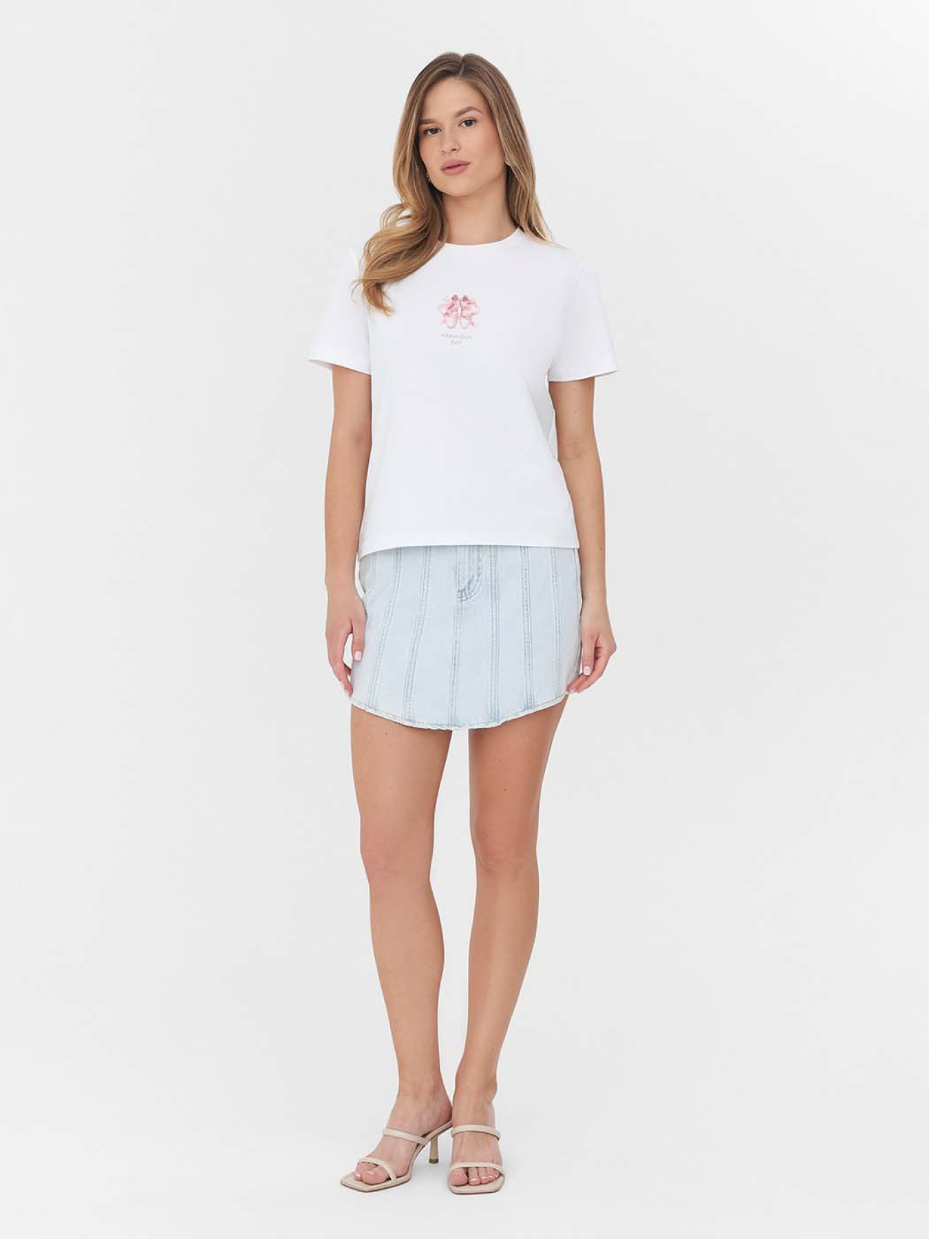 Футболка FASHIONISTA модель 2211 Футболка FASHIONISTA модель 2211 Фото