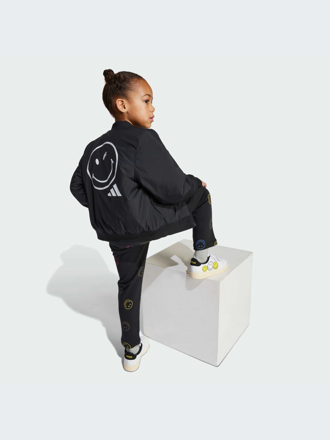 Куртки и дубленки Adidas модель JL8839-KZ Фото
