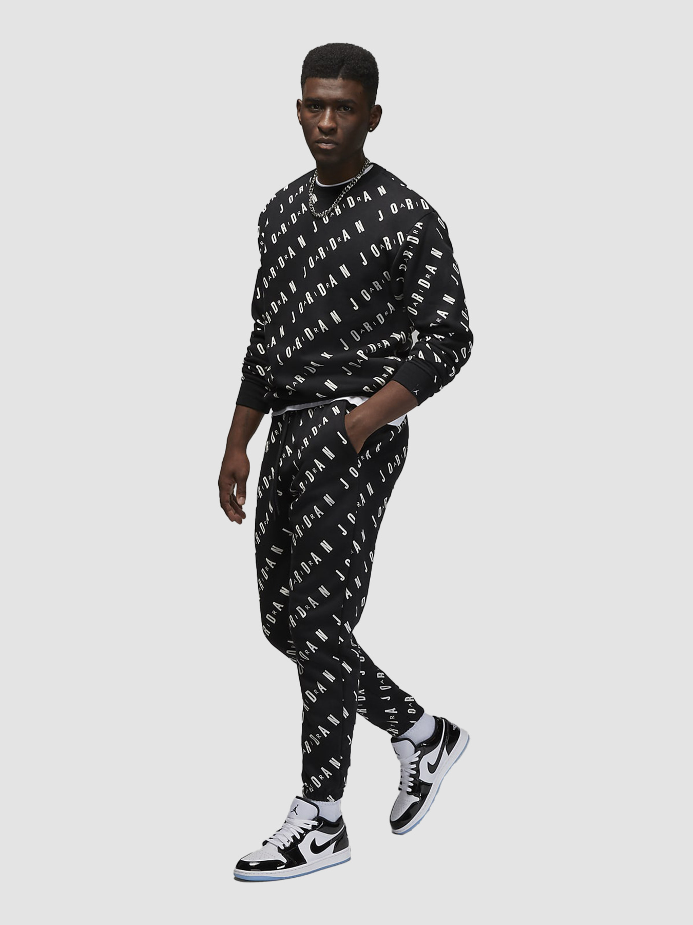 Джоггеры Jordan Aop Graphics Fleece Pants модель DV7646-010 Фото