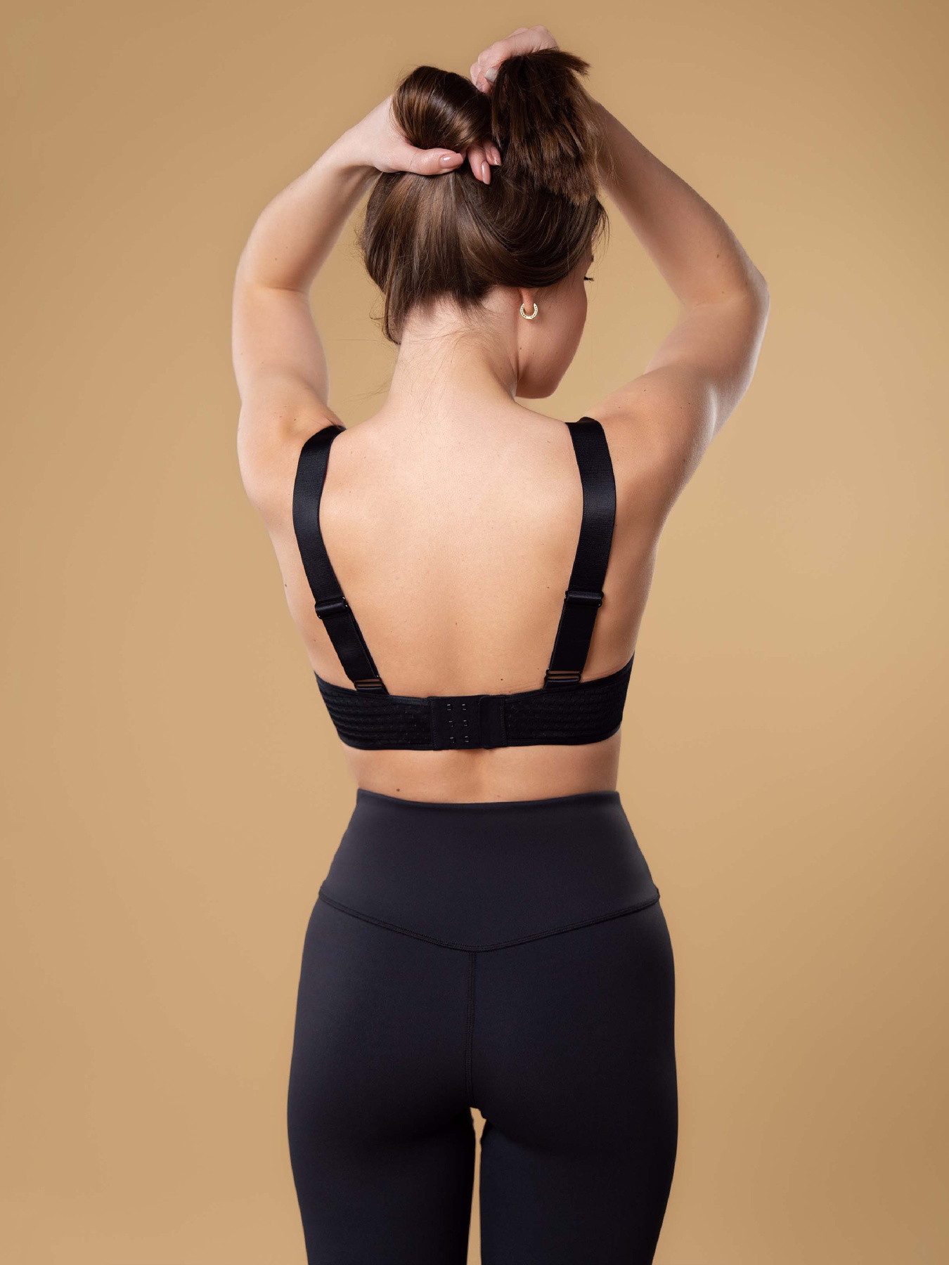 Бюстгальтер Brabrabra модель SLZ27401041_black Фото