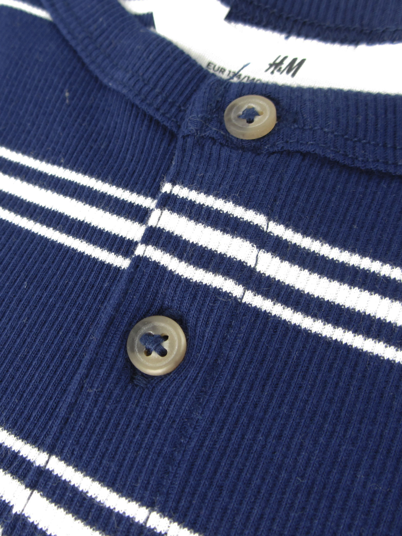 Футболка H&M модель 74547 Фото