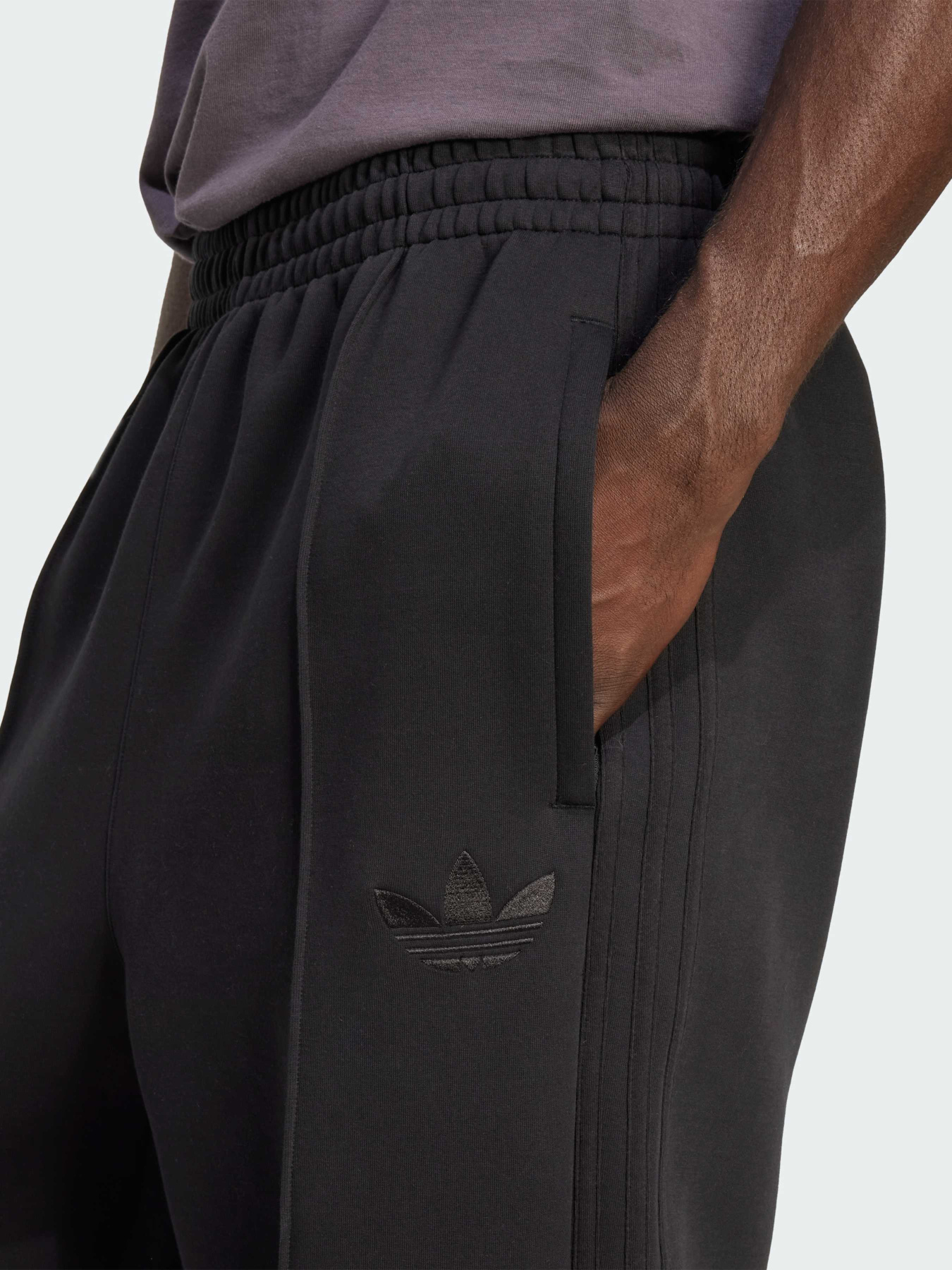 Брюки повседневные Adidas Adicolor модель JX1506 Фото