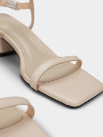 Босоніжки Emmy Blare модель 402-36 Фото