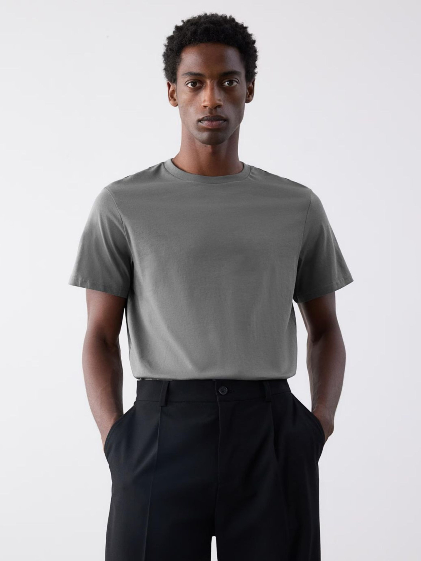 Футболка H&M модель 77259 Футболка H&M модель 77259 Фото