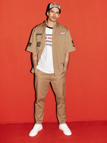 Чиносы DIVERSE модель 10046387 Фото