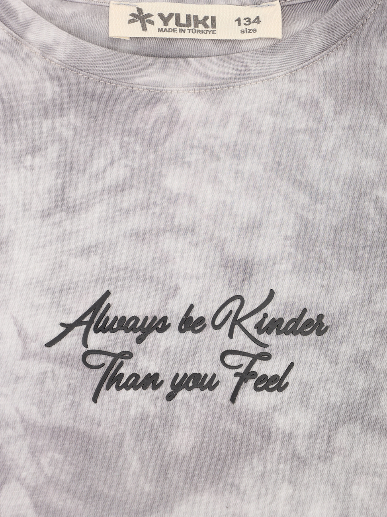 Футболка YUKI модель ЦБ-00273312 Футболка YUKI модель ЦБ-00273312 Фото