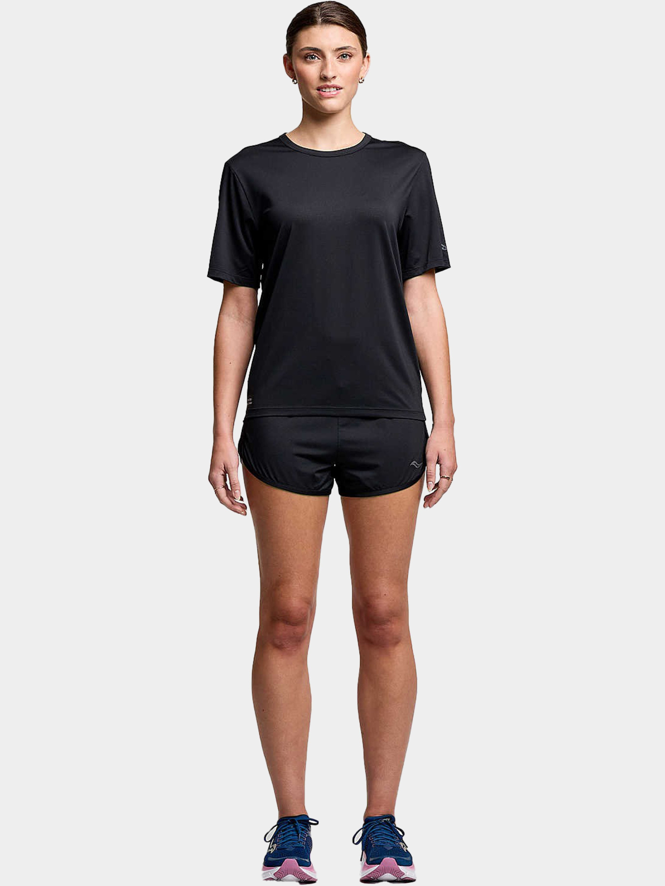 Женская футболка Saucony STOPWATCH SHORT SLEEVE модель SAW800484-BK Фото