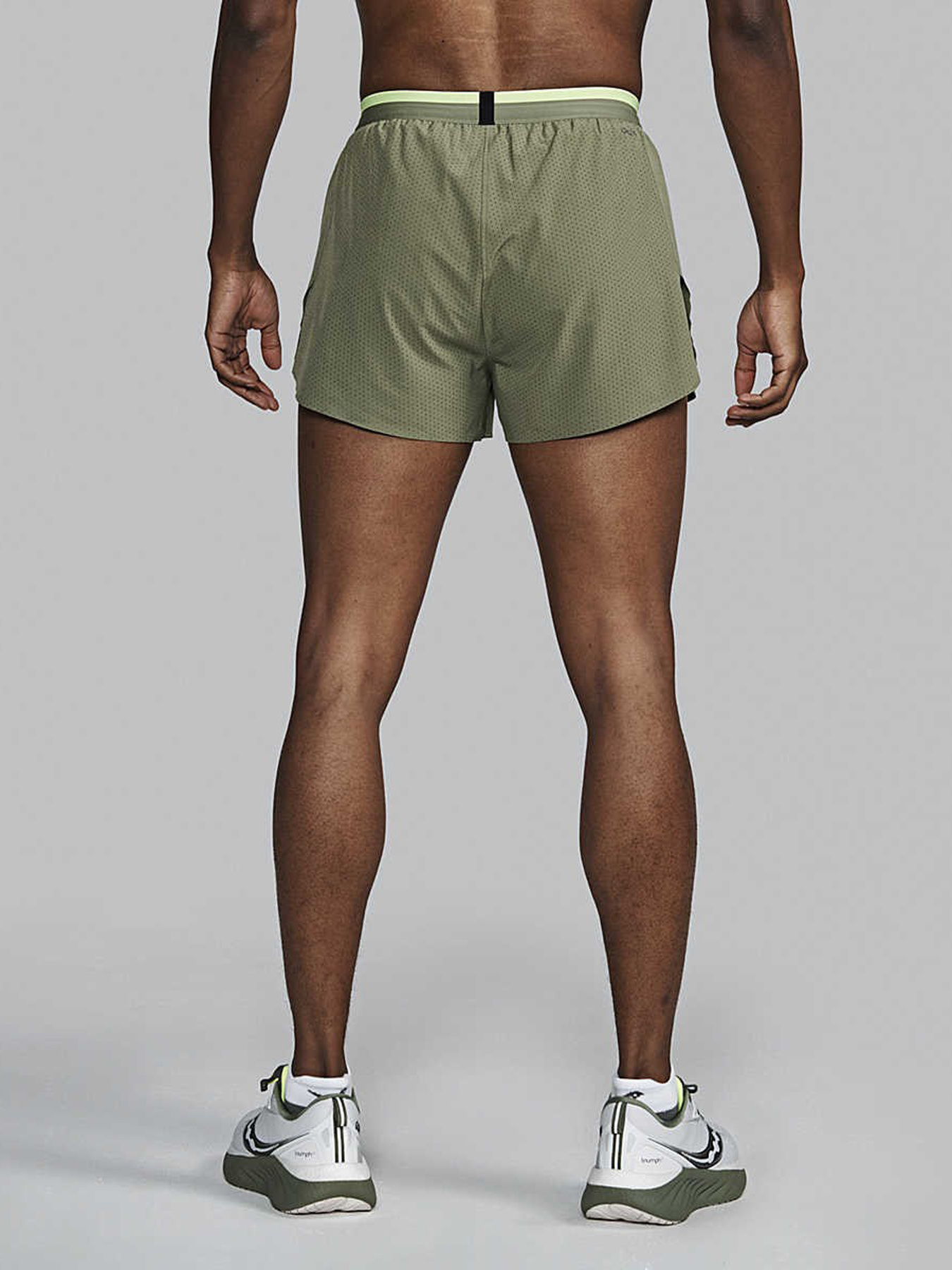 Шорти спортивні Saucony модель SAM800385-OV Фото