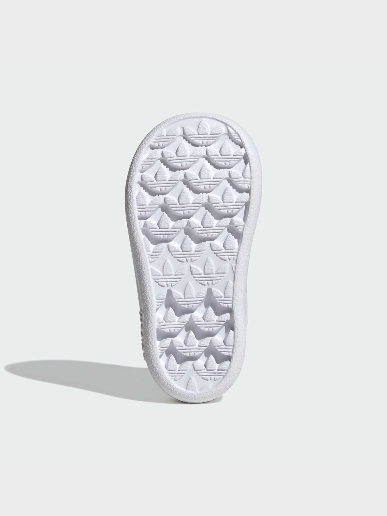 Кросівки Adidas Superstar модель JS0720 Фото