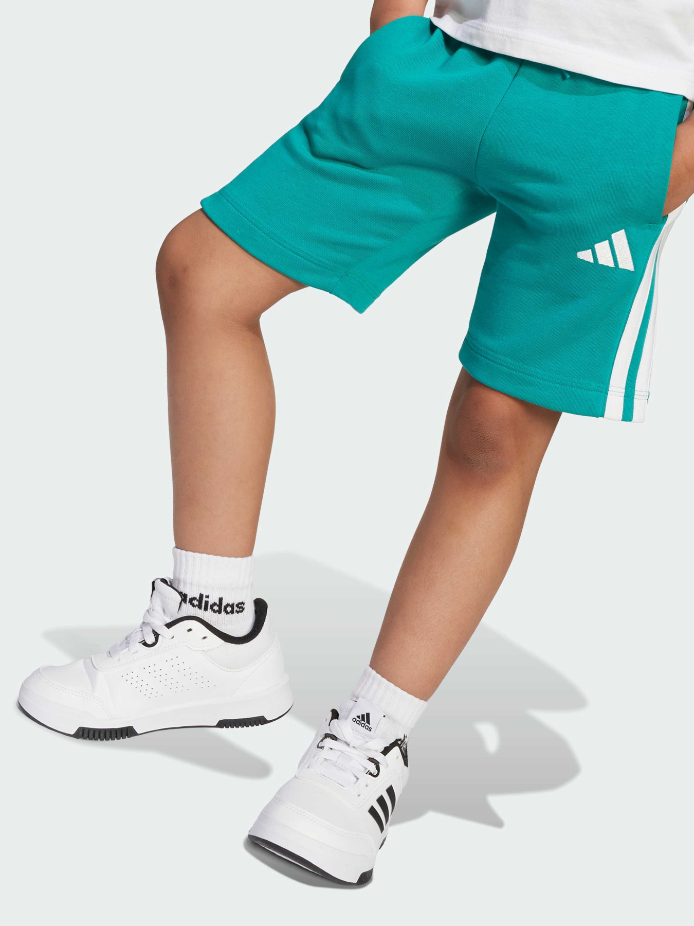 Шорты Adidas модель JV8589 Фото