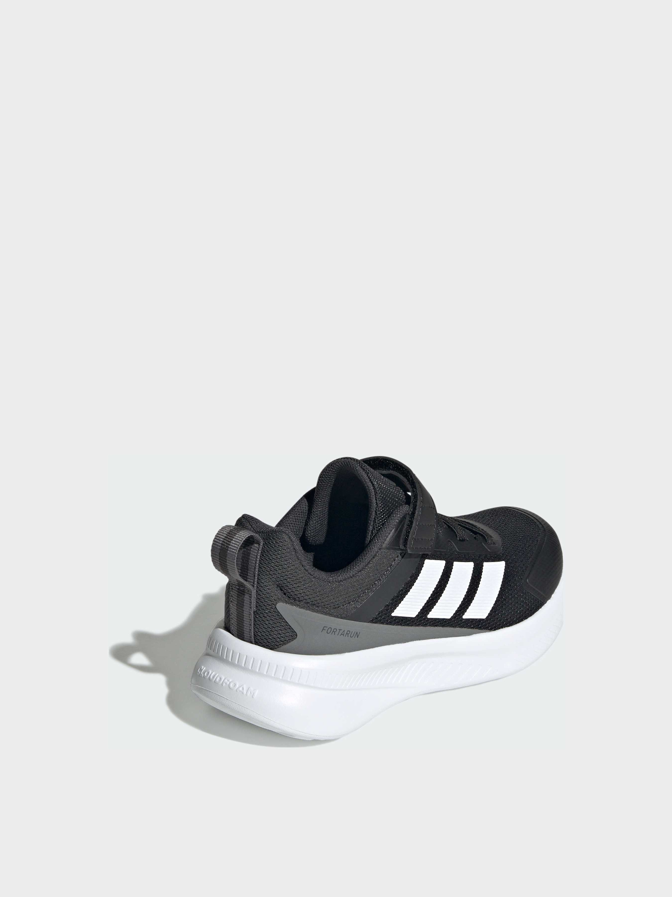 Кросівки Adidas Модель JQ5193 Фото