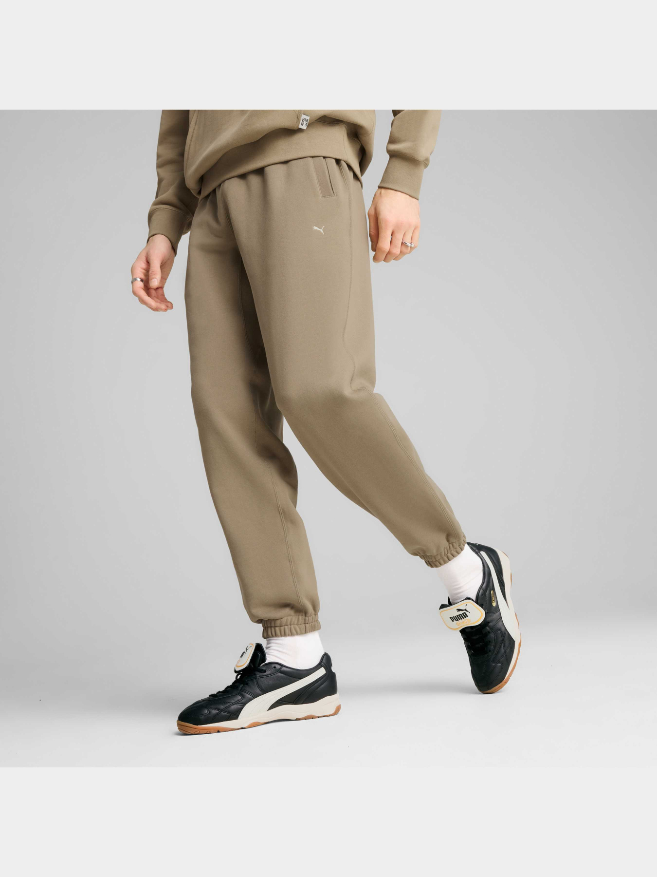 Штаны спортивные PUMA Mmq Sweatpants модель 624007 Фото