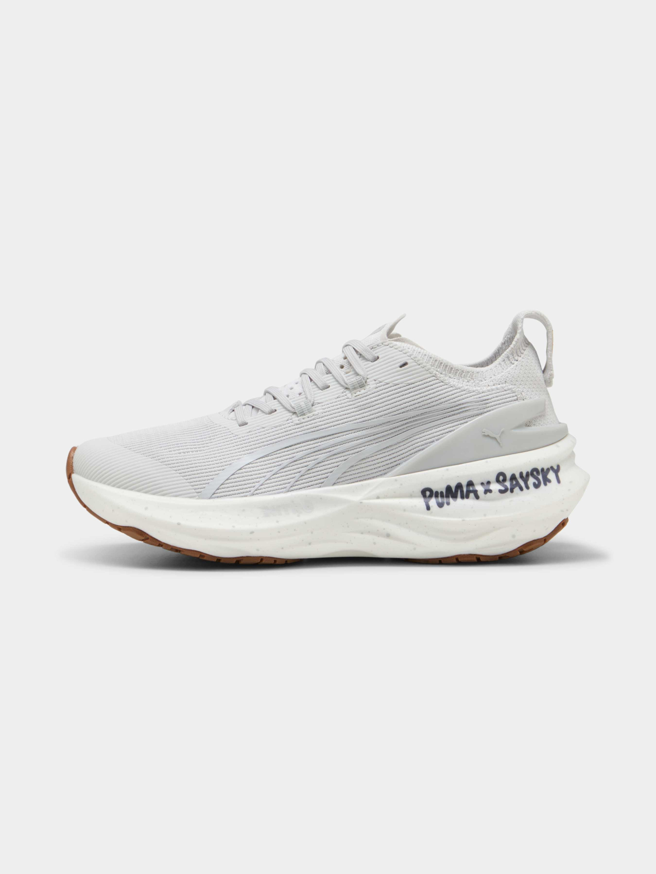 Кросівки для бігу PUMA Foreverrun Nitro™2 Saysky Wn модель 311061 Фото