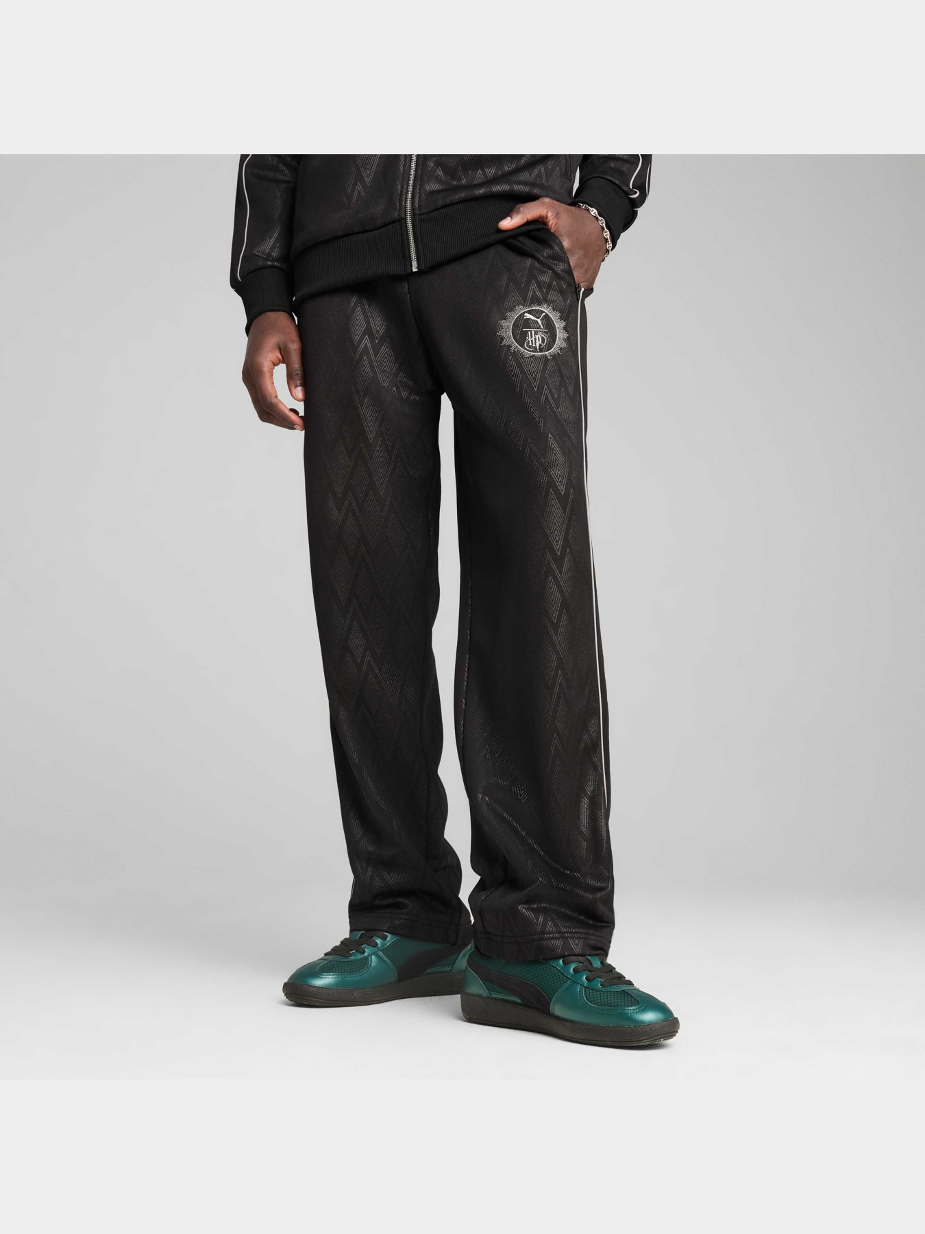 Штаны спортивные PUMA x Harry Potter T7 Pants модель 630095 Фото