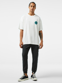 Футболка UNITED4 модель 243DT.BYZ Футболка UNITED4 модель 243DT.BYZ Фото