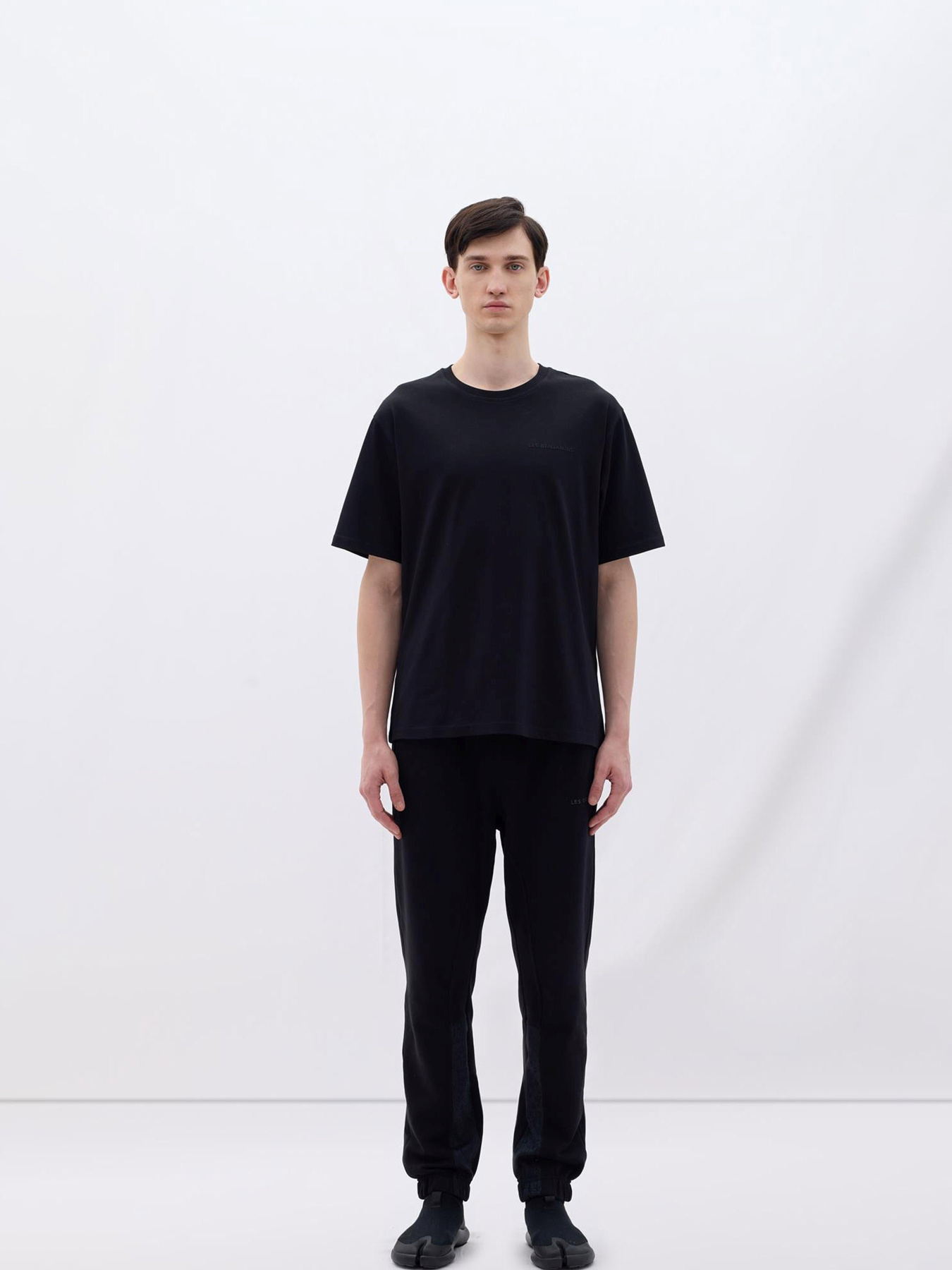 Футболка Les Benjamins модель LB23FWCLAMUTS-404.1012 Футболка Les Benjamins модель LB23FWCLAMUTS-404.1012 Фото