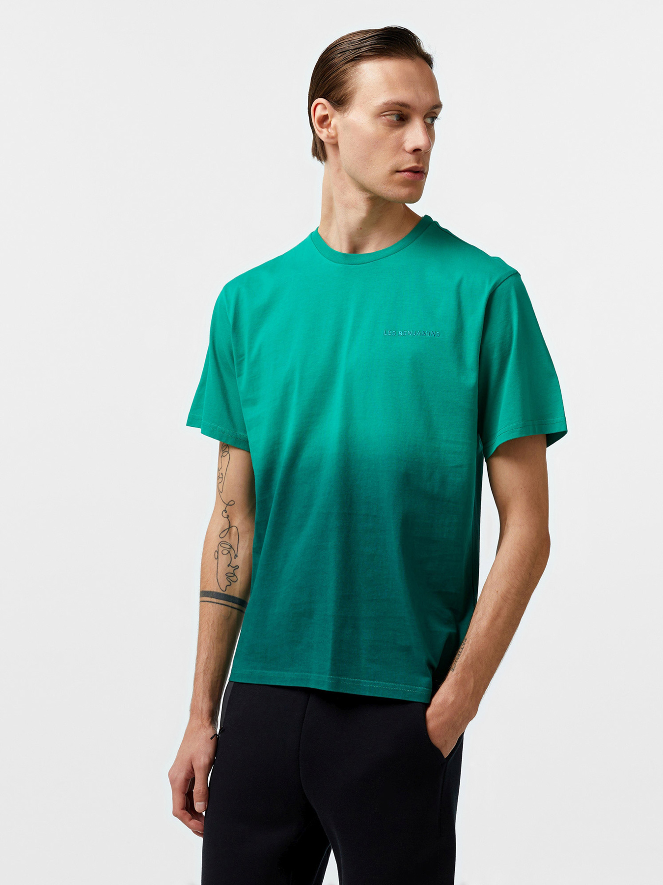Футболка Les Benjamins модель LB24FWESSMUTS-304.1059 Футболка Les Benjamins модель LB24FWESSMUTS-304.1059 Фото