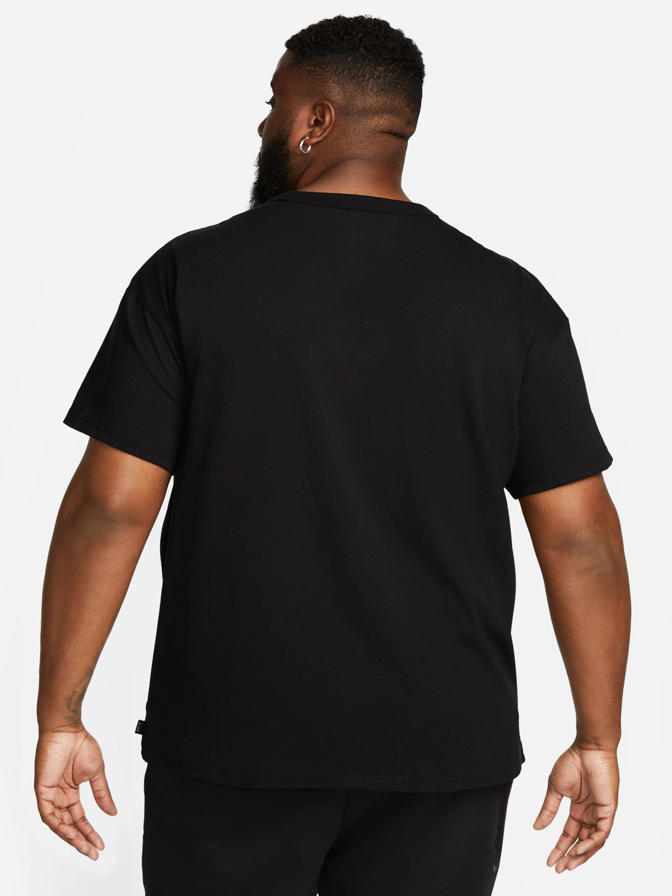 Футболка NIKE модель DO7392.010 Фото