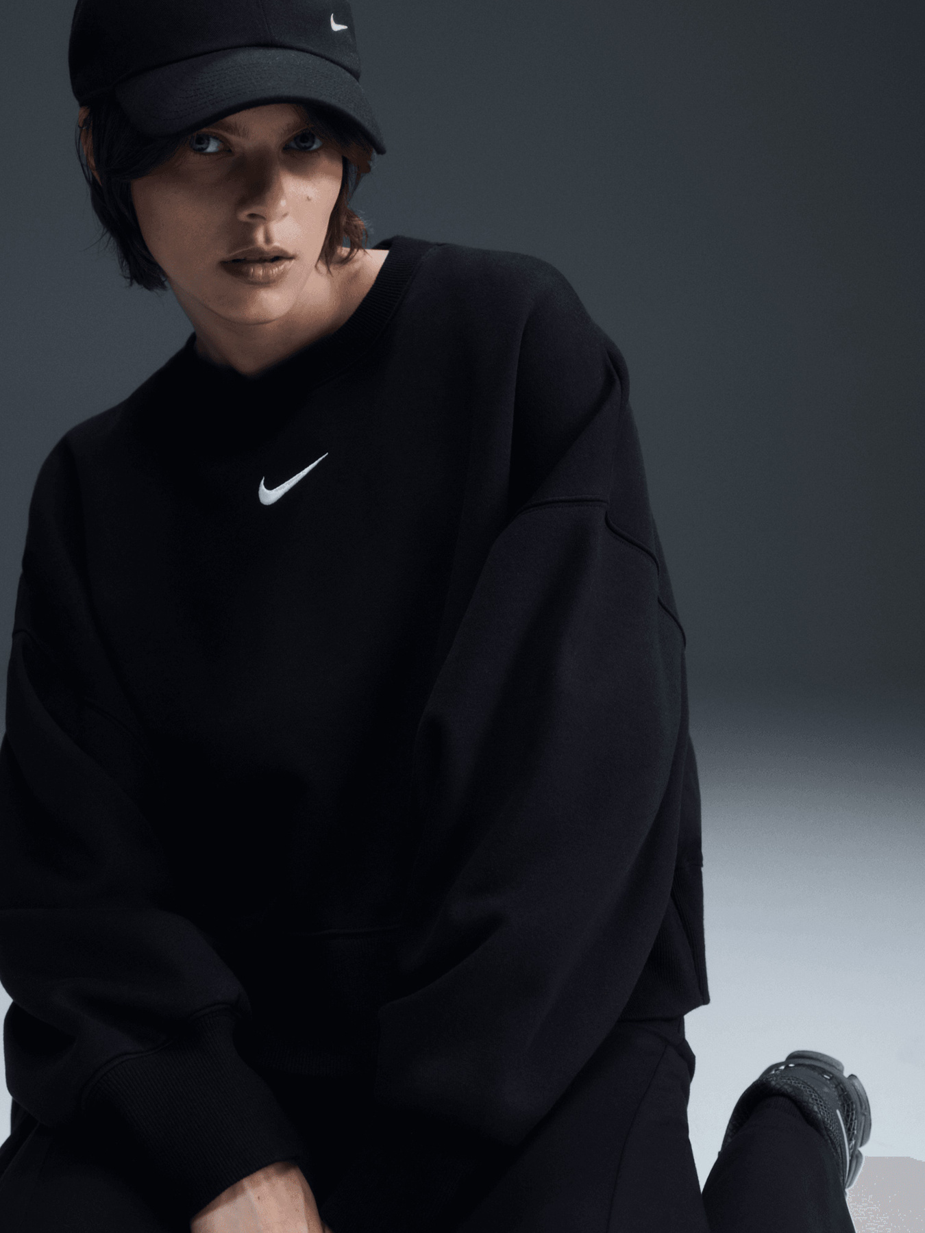 Світшот NIKE модель DQ5761.010 Фото