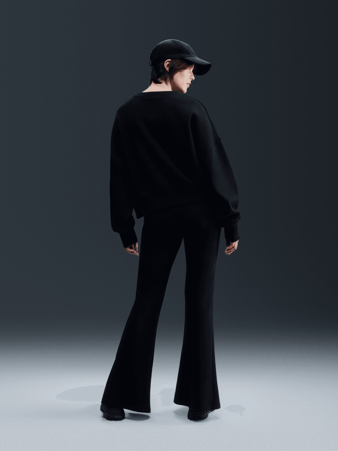 Світшот NIKE модель DQ5761.010 Фото