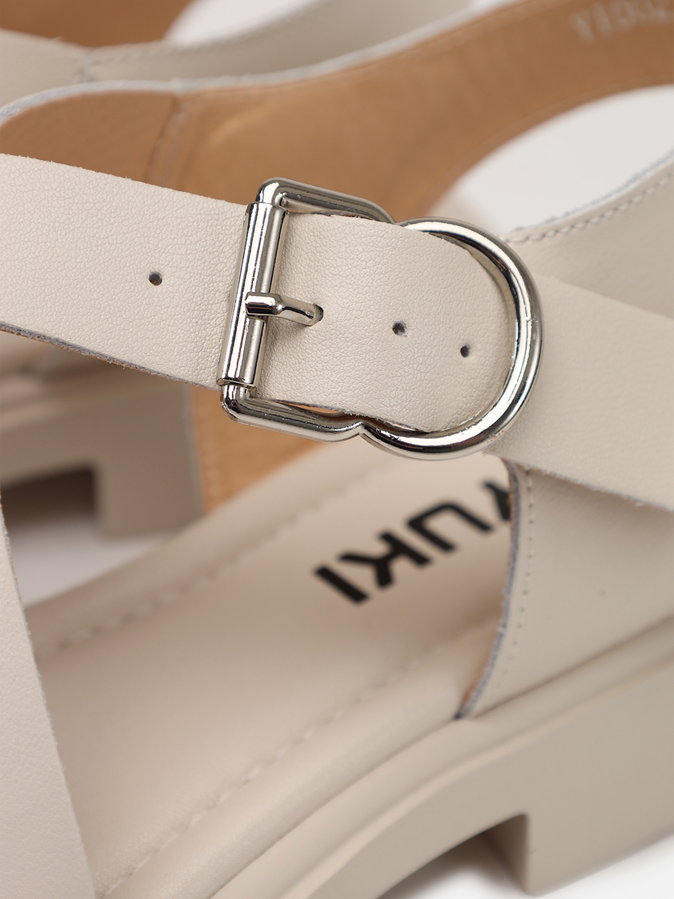 Сандалии YUKI модель ЦБ-00264130 Сандалии YUKI модель ЦБ-00264130 Фото