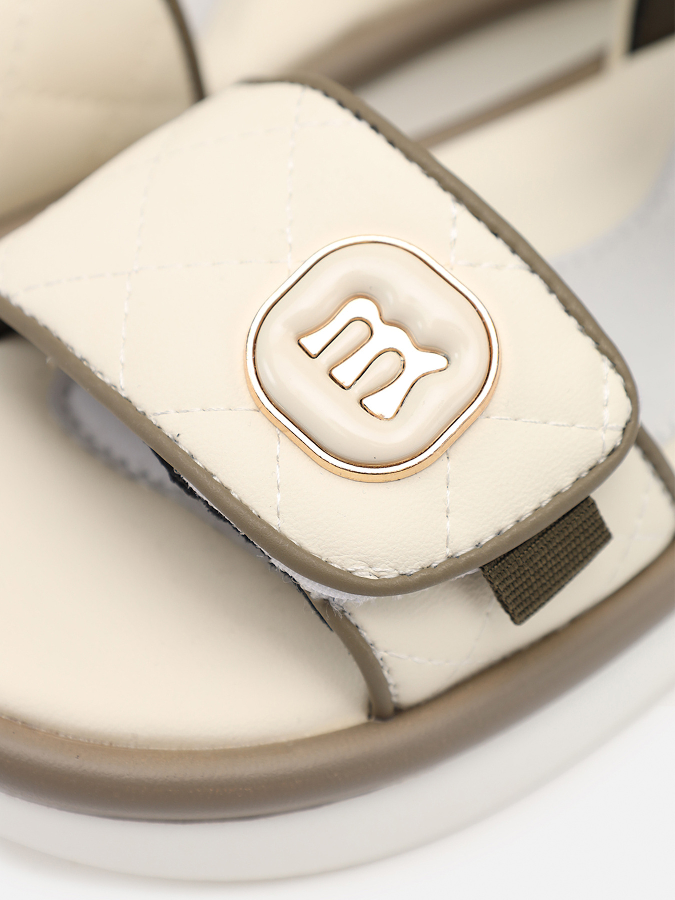 Сандалії YUKI модель ЦБ-00266921 Фото