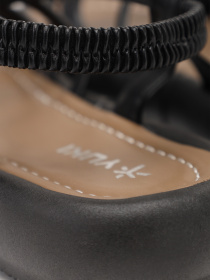 Сандалії YUKI модель ЦБ-00267959 Сандалії YUKI модель ЦБ-00267959 Фото