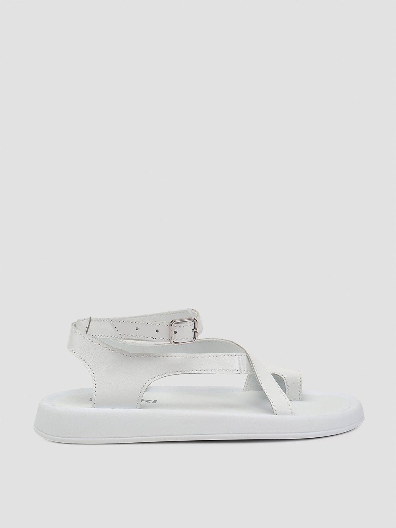 Сандалии YUKI модель ЦБ-00269827 Сандалии YUKI модель ЦБ-00269827 Фото