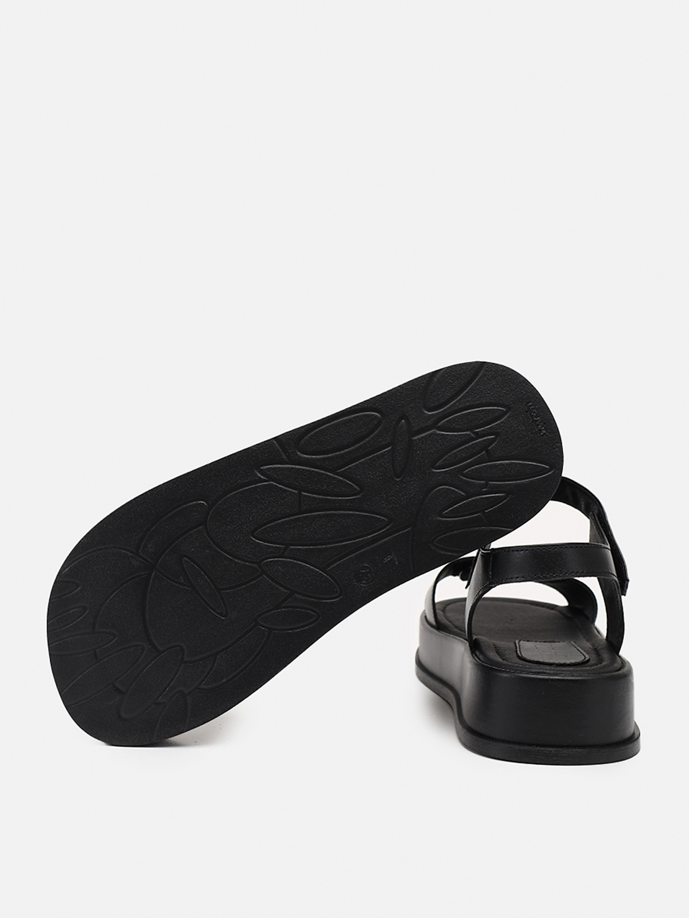 Сандалии YUKI модель ЦБ-00188821 Сандалии YUKI модель ЦБ-00188821 Фото