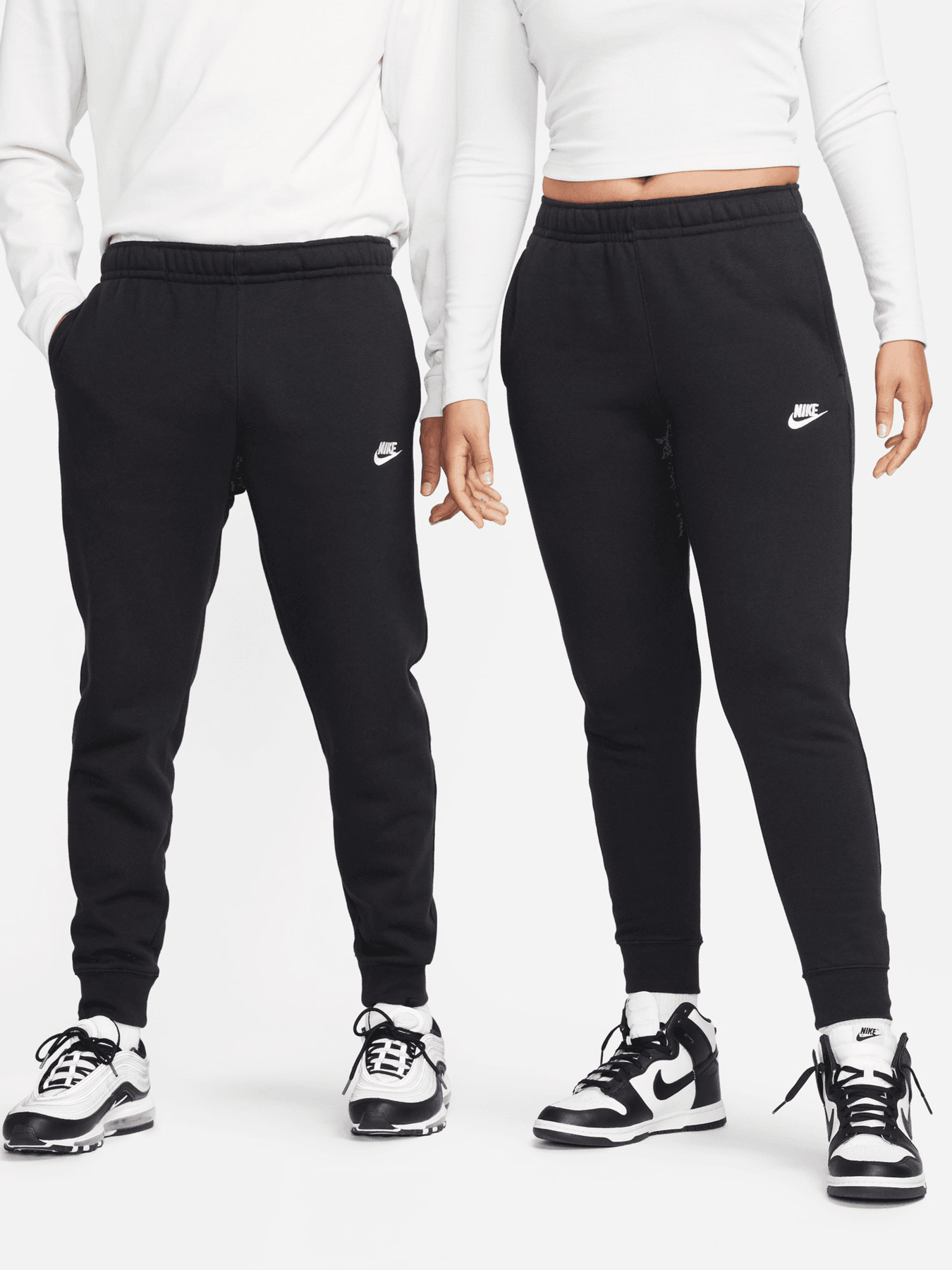 Джоггеры NIKE модель BV2671.010 Джоггеры NIKE модель BV2671.010 Фото