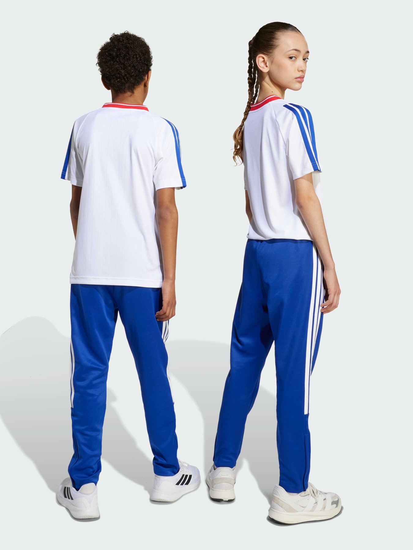 Повсякденні штани Adidas Tiro модель JW5106 Фото