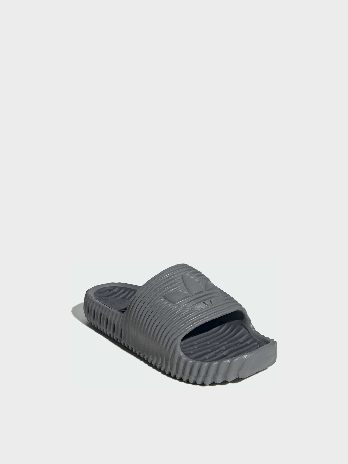 Шлепанцы Adidas Adilette модель JR3614 Фото