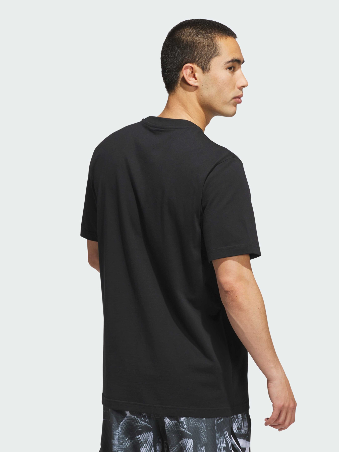 Спортивная футболка Adidas модель JV8300 Фото