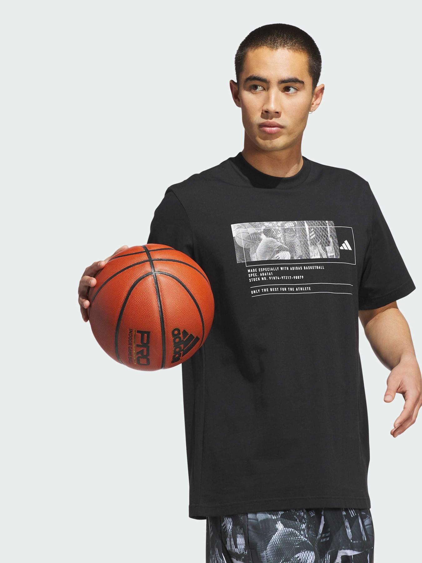 Спортивная футболка Adidas модель JV8300 Фото