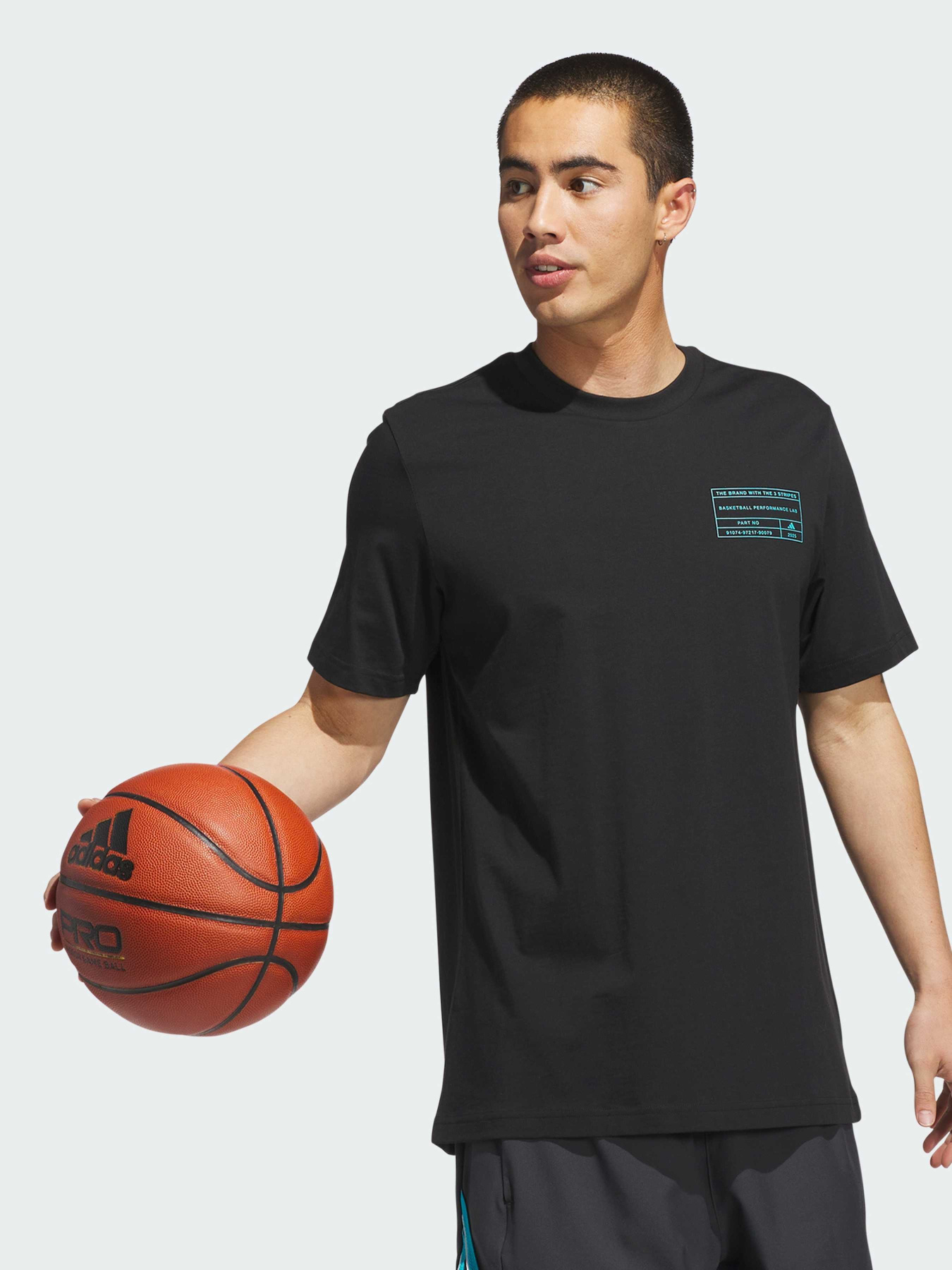 Спортивная футболка Adidas модель JV8301 Фото