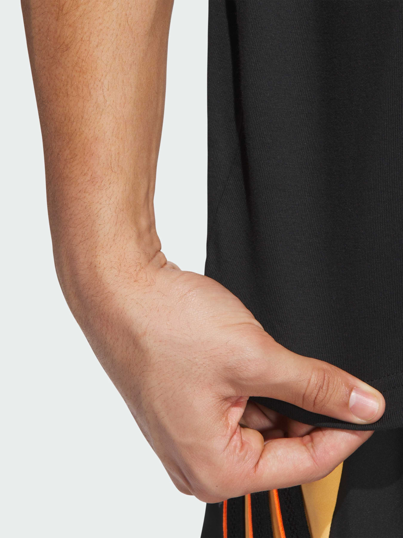 Футболка спортивна Adidas модель JV8424 Фото