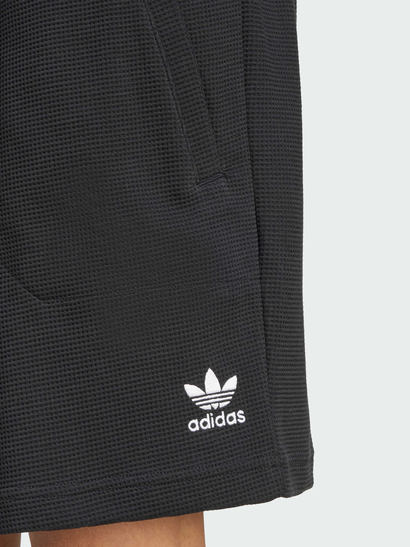 Повсякденні шорти Adidas модель KA7764 Фото