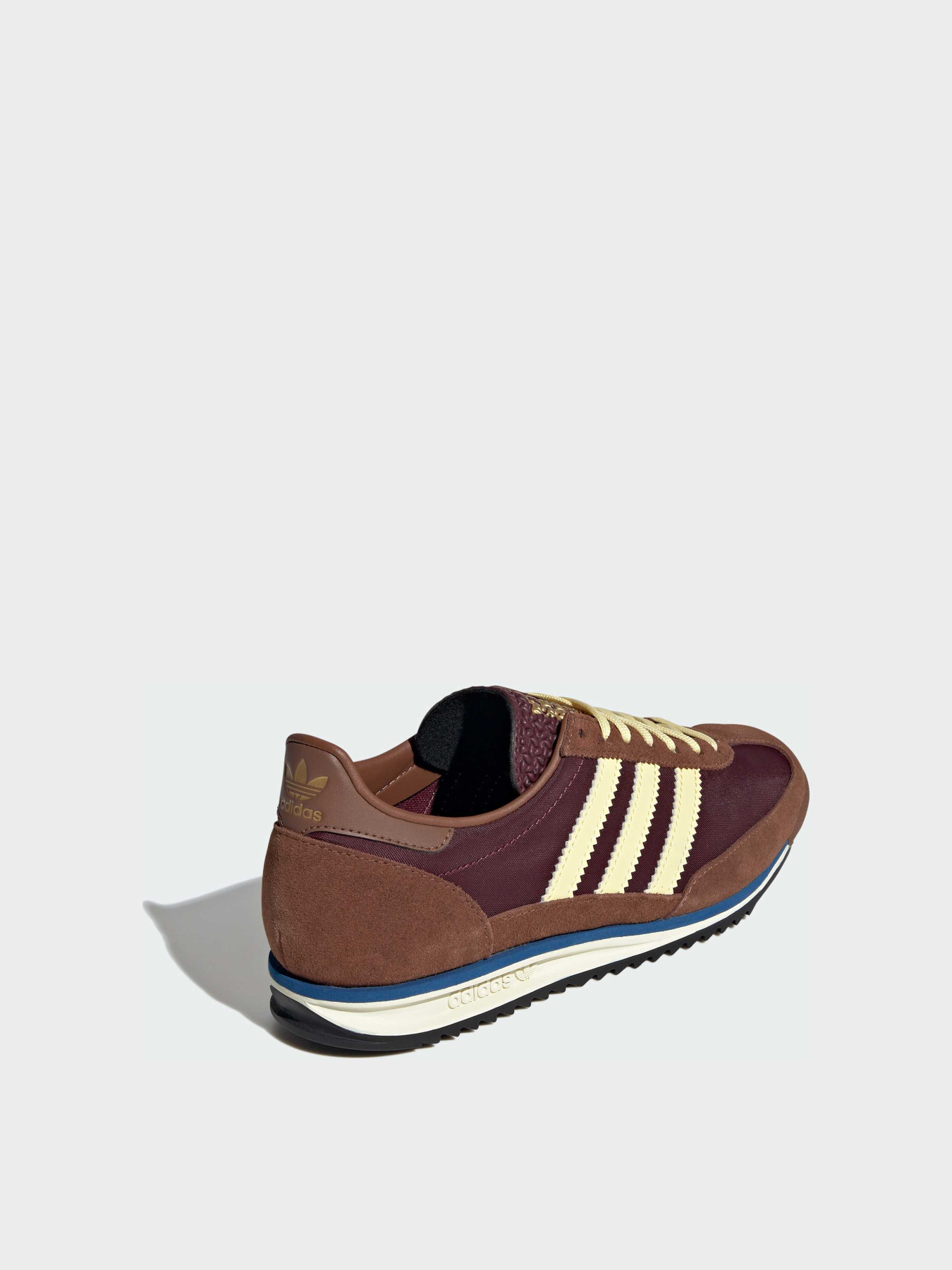 Кроссовки повседневные Adidas модель IE3425 Фото