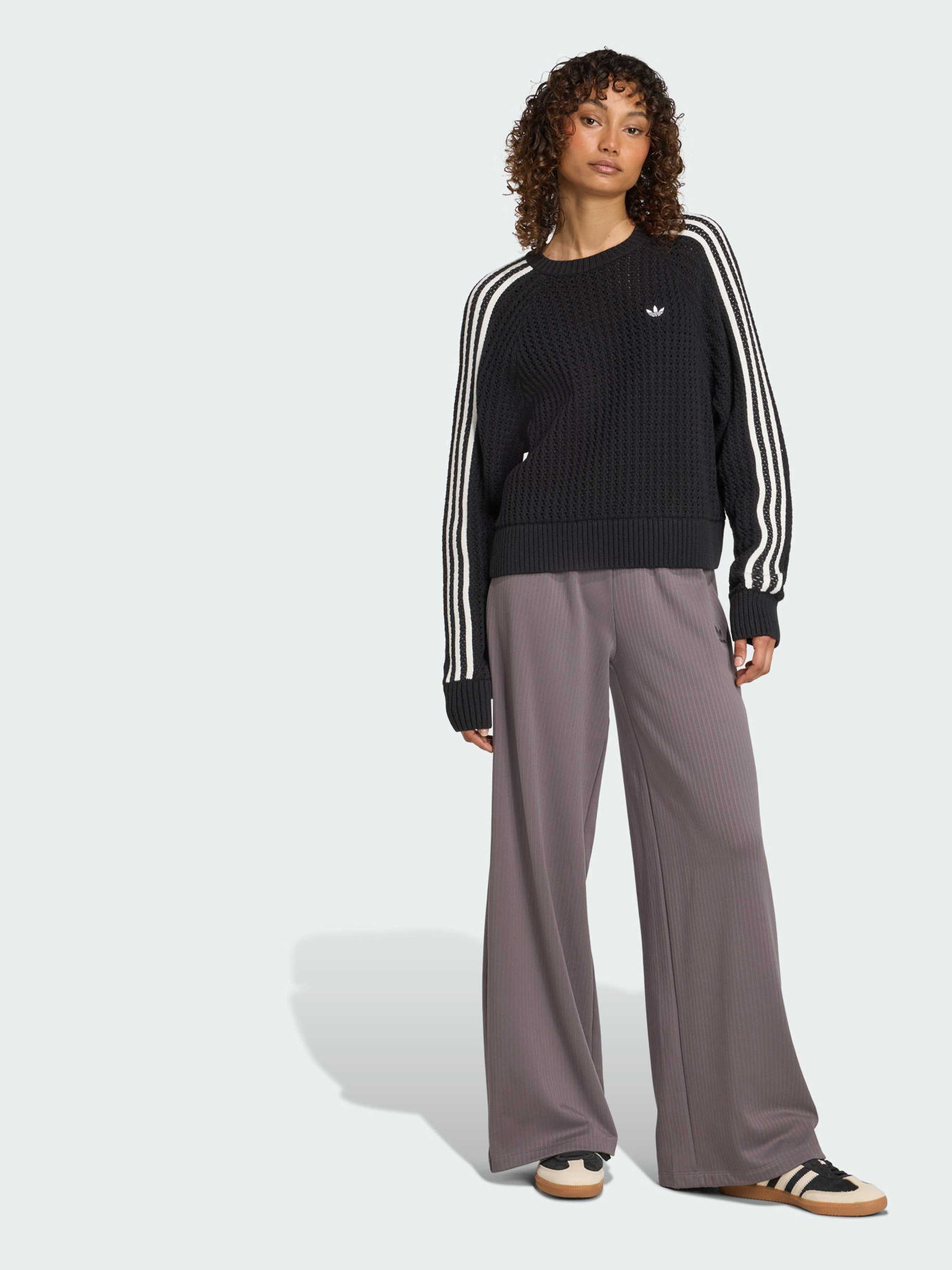 Повседневные штаны Adidas модель JV7485 Повседневные штаны Adidas модель JV7485 Фото