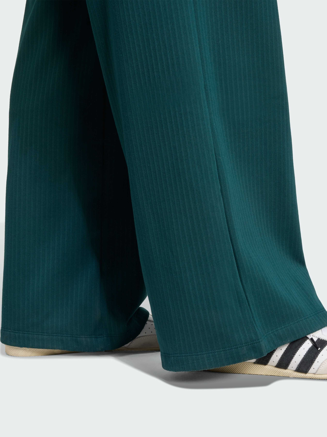 Штани повсякденні Adidas модель JW6094 Фото