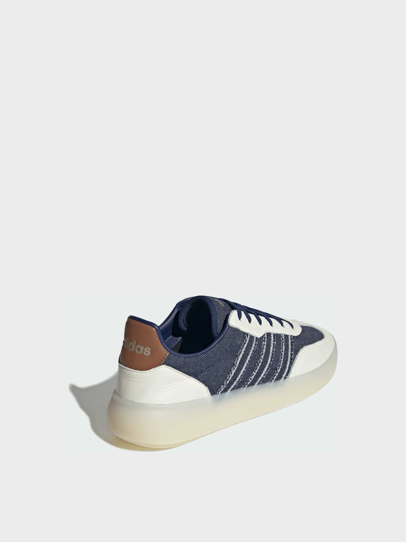 Кросівки Adidas модель JR9271 Фото