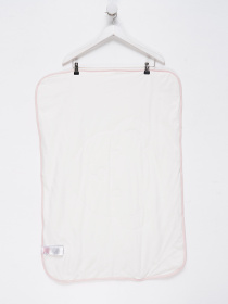 Одеяло двухстороннее детям Steiff Бело- розовый Steiff модель 6842940 Фото