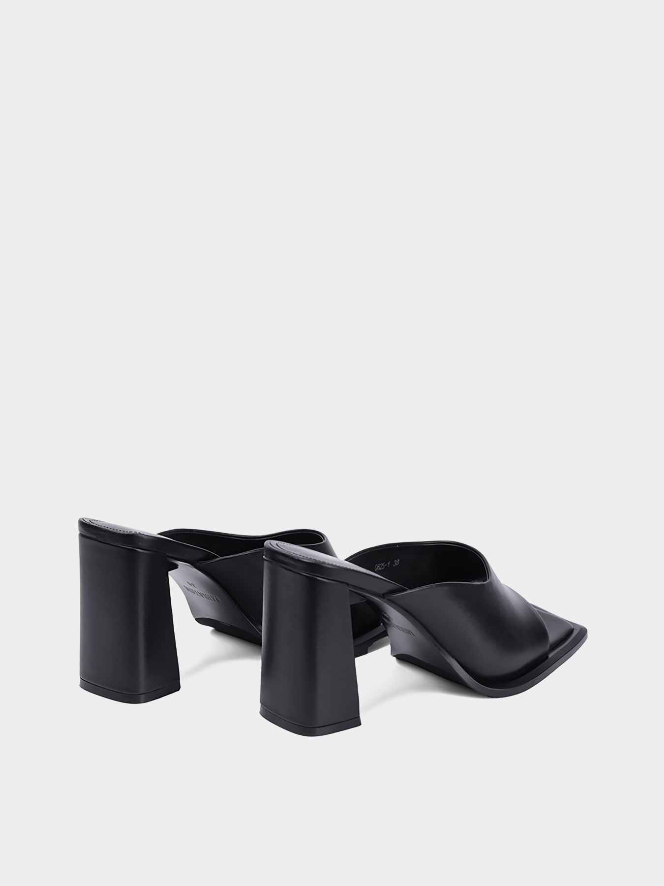 Шльопанці MIRATON модель G625-1 Фото