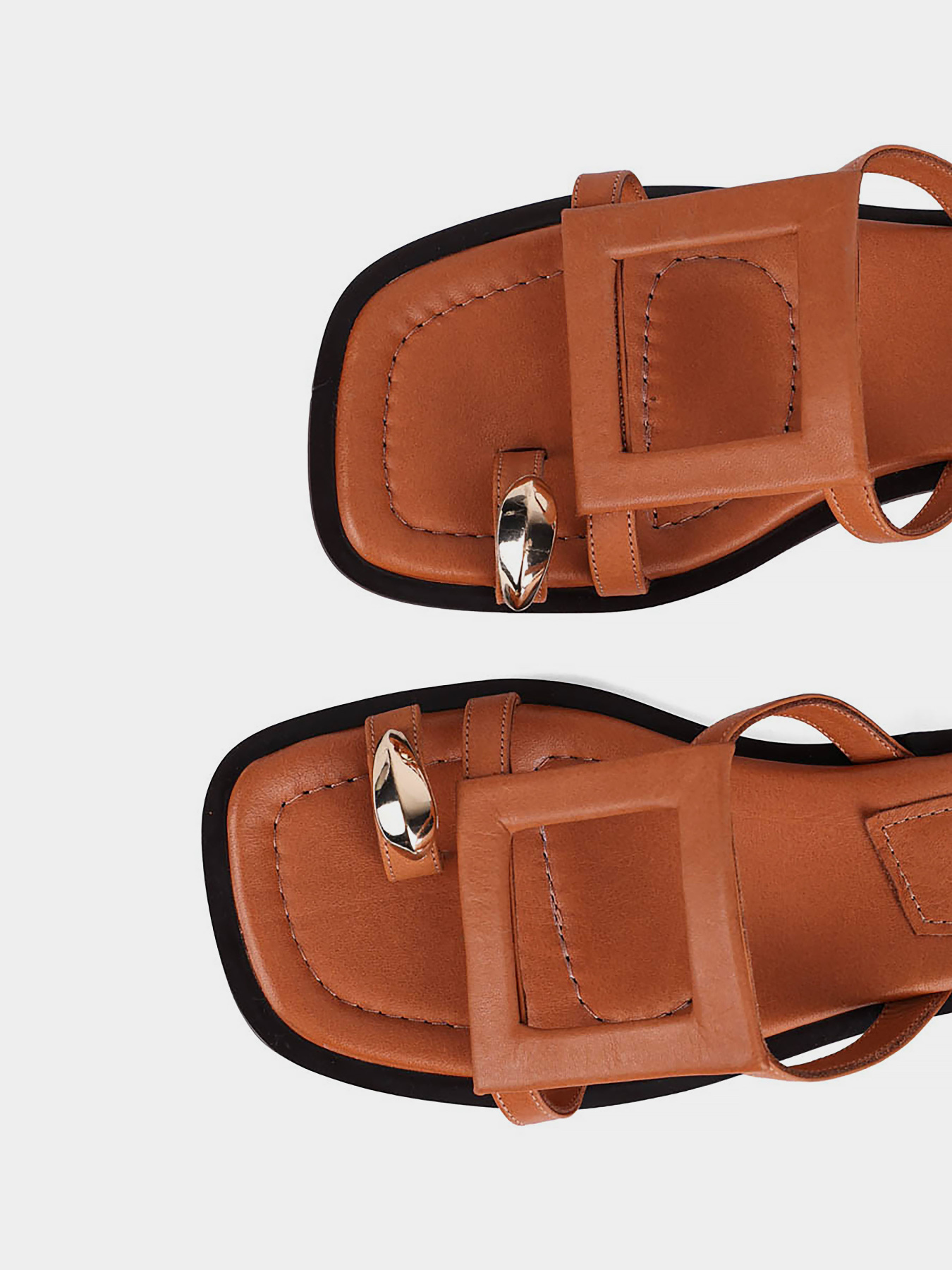 Шльопанці Attizzare модель 673-249-M5-5Y Фото